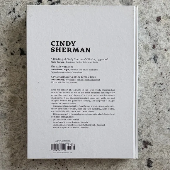 Cindy Sherman Photography Book - Picture 2 of 3